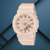 Γυναικείο ρολόι Casio G-SHOCK GMA-P2100M-4AER με ροζ λουράκι και ροζ καντράν.