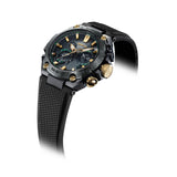 Πλευρική όψη από το ανδρικό ρολόι Casio G-Shock MRG-B2000RG-3ADR με κάσα τιτανίου και πράσινη DLC επίστρωση.