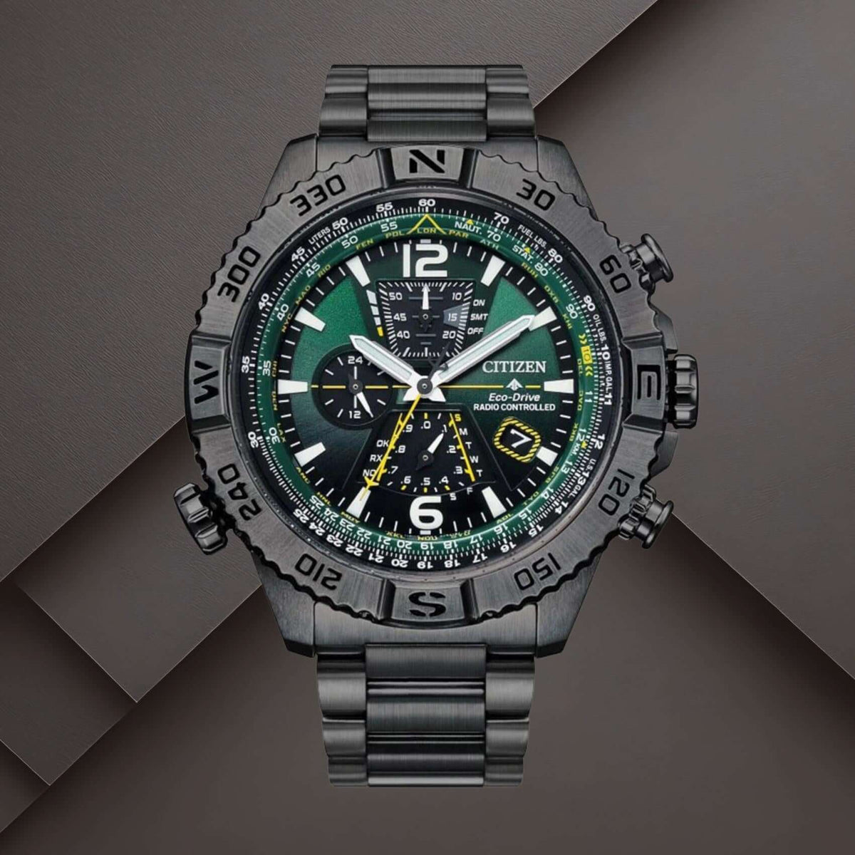 Citizen AT8227-56X ανδρικό ρολόι Promaster Eco-Drive Navihawk με γκρι μπρασελέ, πράσινο καντράν 47.5mm και χρονογράφο.