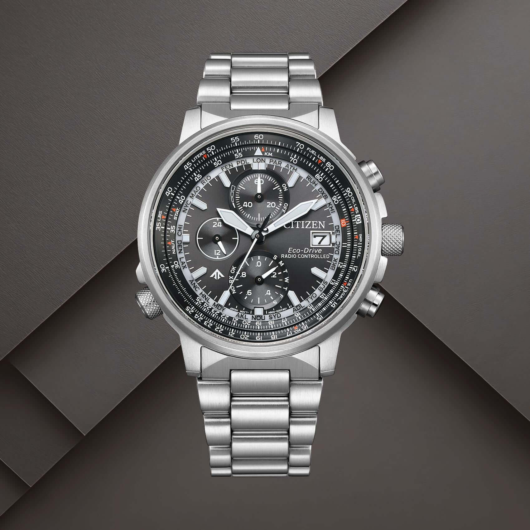 Citizen AT8300-58E ανδρικό ρολόι Promaster Sky με ασημί μπρασελέ, μαύρο καντράν 41mm και χρονογράφο.