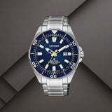 Καταδυτικό ρολόι Citizen Promaster Eco-Drive BN0201-88L με μπλε καντράν 44mm, ασημί μπρασελέ τιτανίου και περιστρεφόμενη στεφάνη.