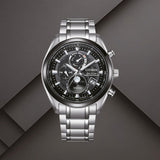 Citizen BY1018-80E ανδρικό ρολόι Eco-Drive Tsuki-yomi με ασημί μπρασελέ από τιτάνιο, μαύρο καντράν 43mm και ένδειξη φάσεων της σελήνης.