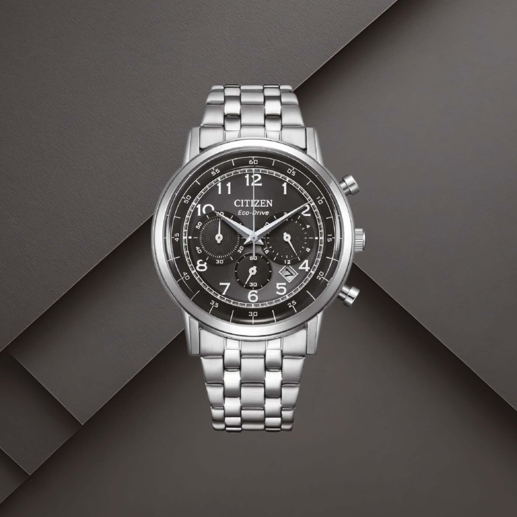 Ανδρικό ρολόι Citizen Eco-Drive CA4630-53E με μαύρο καντράν 42mm, χρονογράφο, ένδειξη ημερομηνίας και ασημί μπρασελέ.