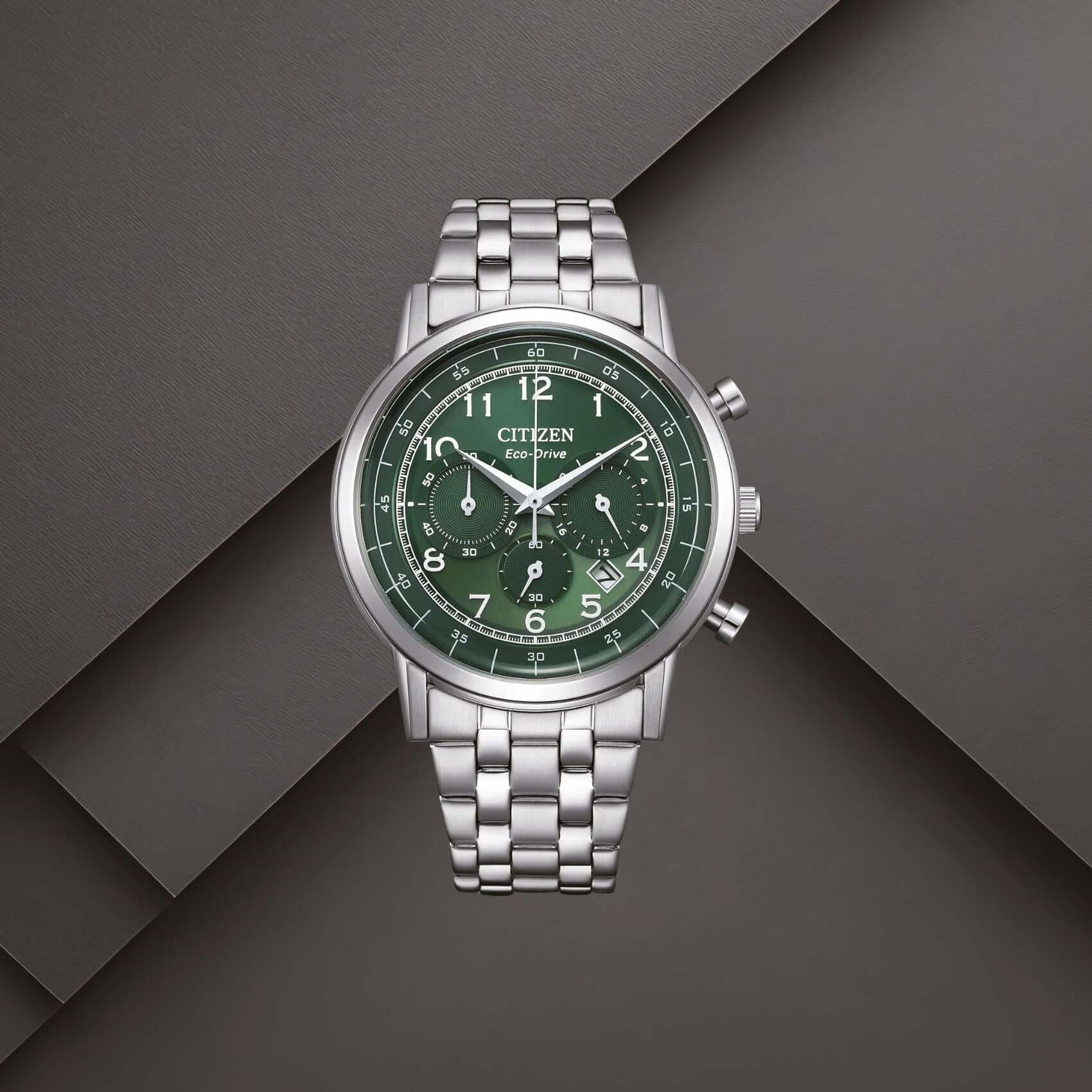 Ανδρικό ρολόι Citizen Eco-Drive CA4630-53X με πράσινο καντράν 42mm, χρονογράφο, ένδειξη ημερομηνίας και ασημί μπρασελέ.