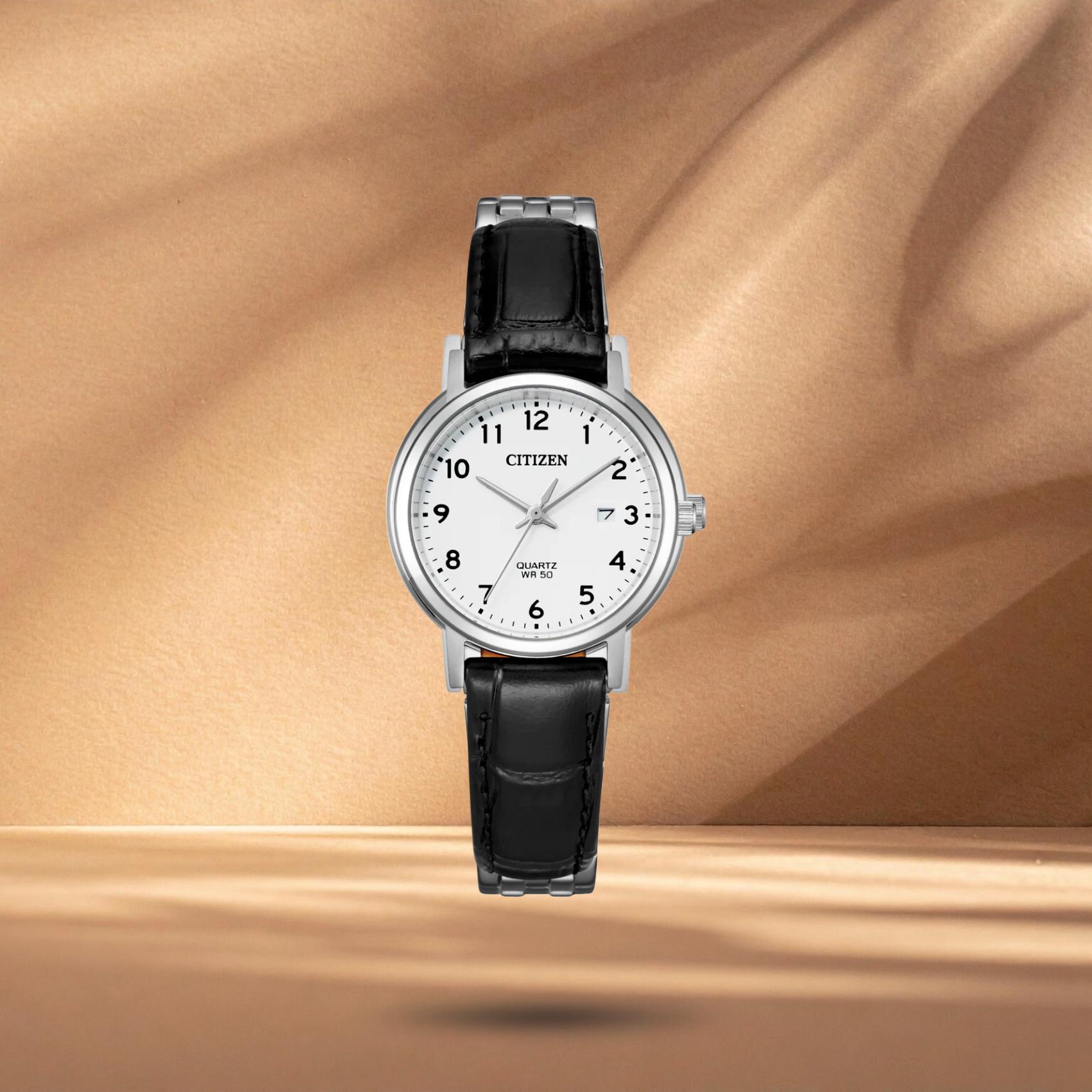 Γυναικείο ρολόι Citizen Sports EU6090-03A με λευκό καντράν 28mm, στεγανότητα 5ATM και μαύρο δερμάτινο λουράκι