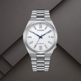 Ανδρικό αυτόματο ρολόι Citizen Tsuyosa NJ0159-86A με λευκό καντράν 40mm, ένδειξη ημερομηνίας και ασημί μπρασελέ.