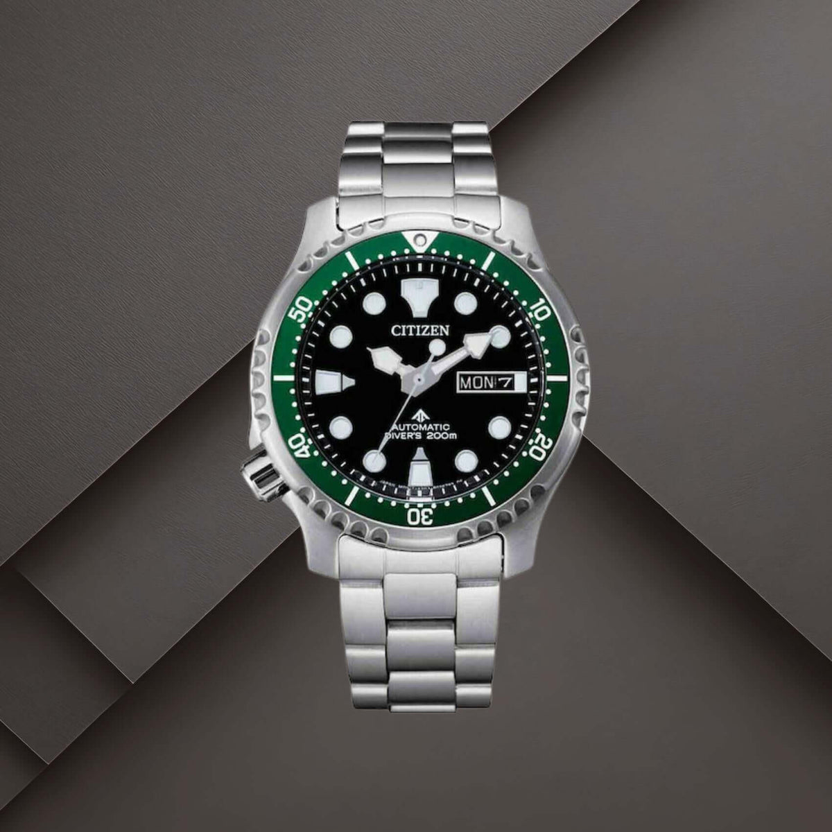 Citizen NY0084-89EE ανδρικό ρολόι Promaster Divers με ασημί ατσάλινο μπρασελέ, μαύρο καντράν 42mm και περιστρεφόμενη στεφάνη.