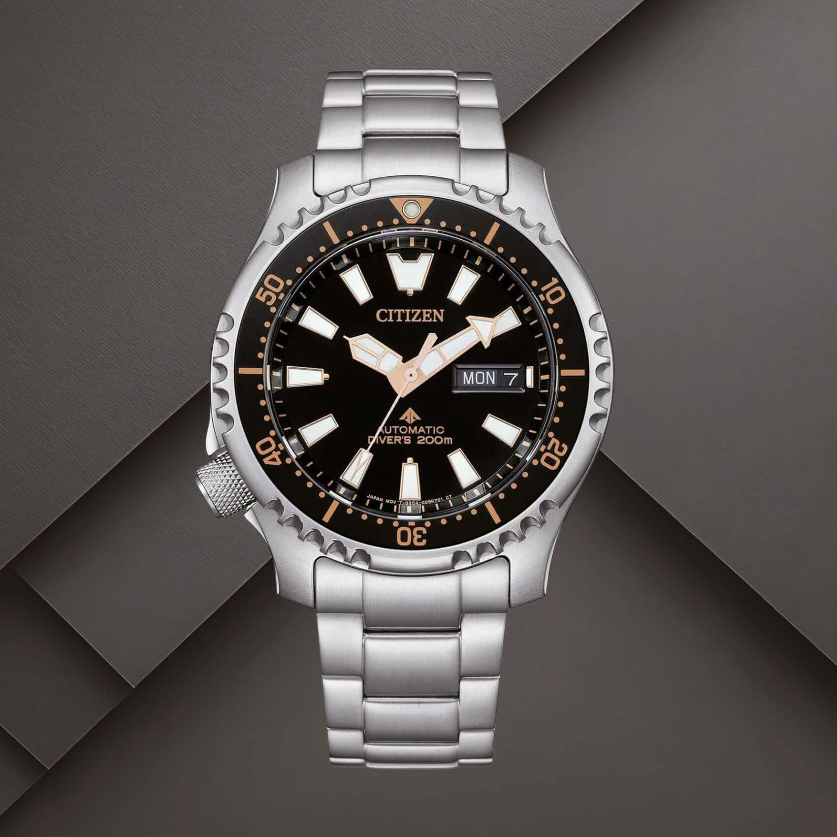 Citizen NY0160-66EE ανδρικό ρολόι Promaster Marine Limited Edition με ασημί ατσάλινο μπρασελέ, μαύρο καντράν 42mm και περιστρεφόμενη στεφάνη.