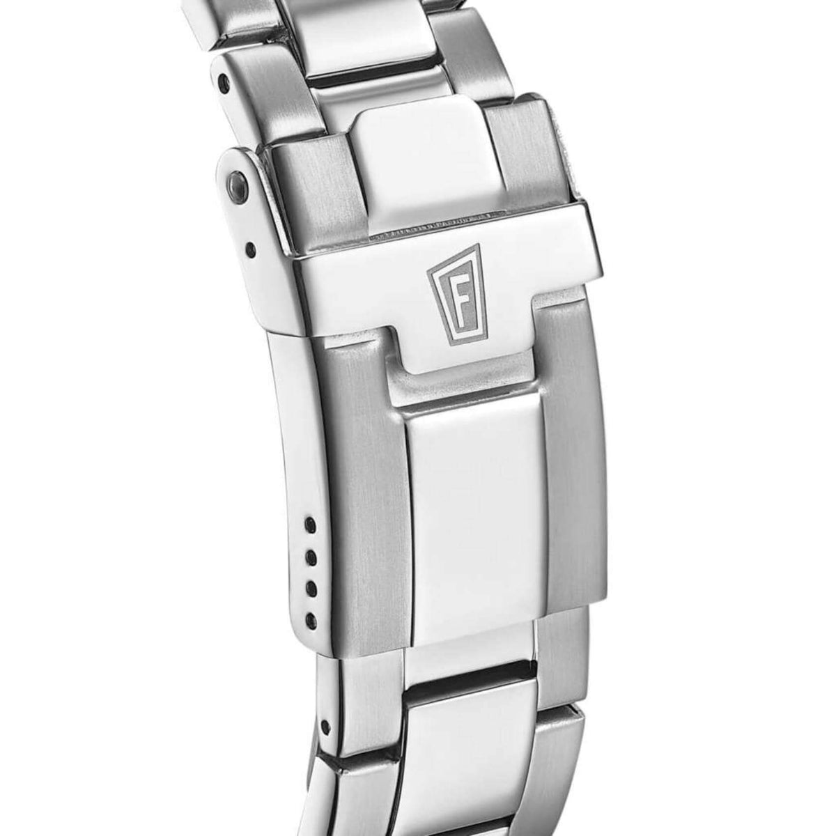 Καταδυτικό ρολόι Festina Diver F20531/3 με ασημί μπρασελέ, μπλε καντράν με ένδειξη ημερομηνίας αυτόματο μηχανισμό και στεφάνι διαμέτρου 44mm.