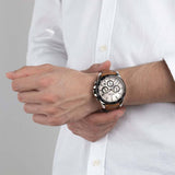 Ανδρικό ρολόι Festina F20561/1 με καφέ δερμάτινο λουράκι, άσπρο καντραν με χρονογράφο, μηχανισμό μπαταρίας, στρογγυλό στεφάνι με διάμετρο 45mm, αδιάβροχο στις 10ΑΤΜ-100Μ.