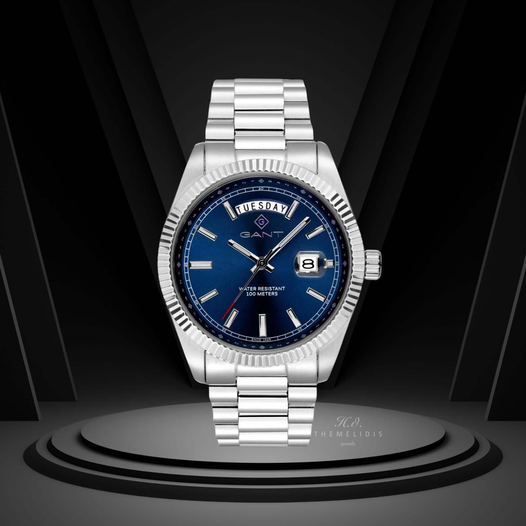 Ρολόι Gant Fairfax G189002 με ασημί ατσάλινο μπρασελέ και μπλε καντράν διαμέτρου 41mm με ένδειξη ημέρας και ημερομηνίας.