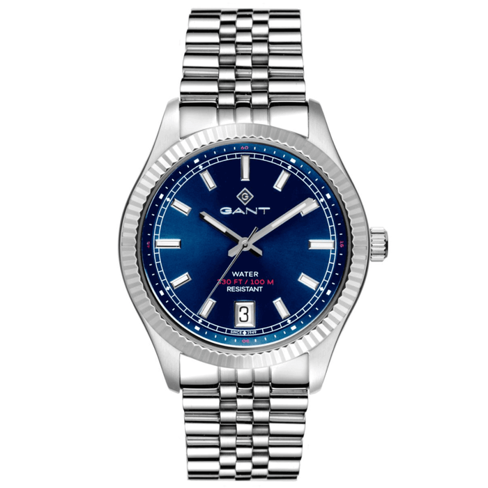 Αντρικό ρολόι Gant Sussex G166003 με ασημί ατσάλινο μπρασελέ, μπλε καντραν, τζαμάκι από ορυκτο κρύσταλλο μηχανισμό μπαταρίας με ένδειξη ημερομηνίας και στρογγυλό στεφάνι διαμέτρου 43.5mm, αδιάβροχο στις 10ΑΤΜ-100Μ.