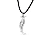 Γούρι κολιέ 2026 με σύμβολο φλόγας από ασήμι 925 και μαύρο κορδόνι 45–55 cm, σε minimal αισθητική Themelidis Jewels