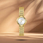 Ρολόι Guess Clara GW0930L2 με Χρυσό Μπρασελέ