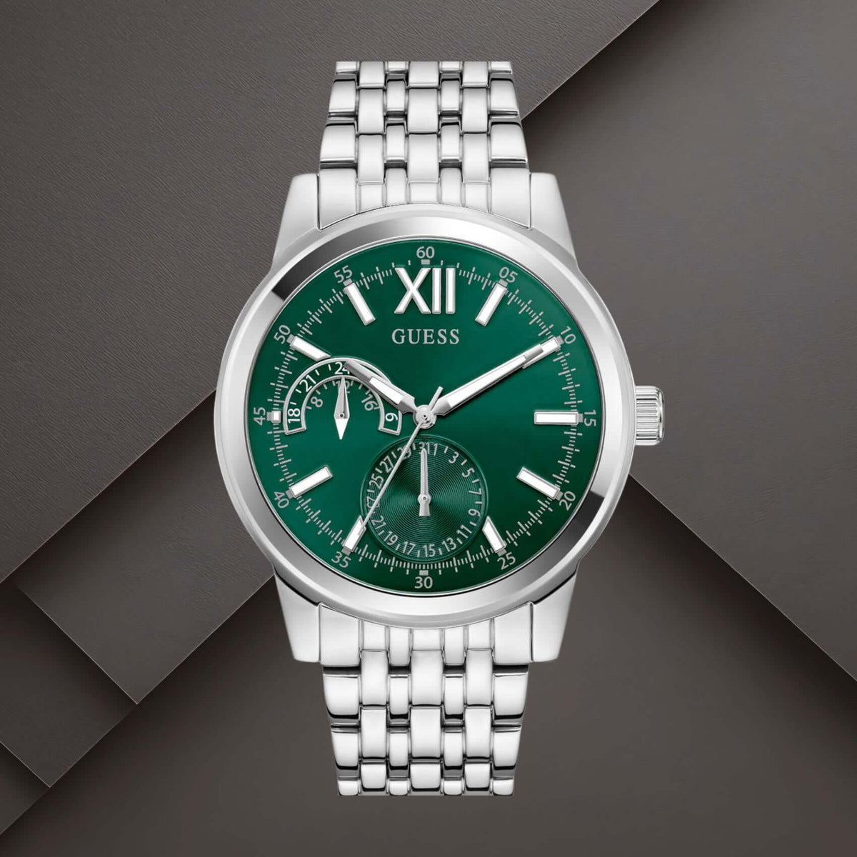 Guess GW0976G5 ανδρικό ρολόι με ασημί ατσάλινο μπρασελέ, πράσινο καντράν διαμέτρου 42mm και ασημί λεπτομέρειες.