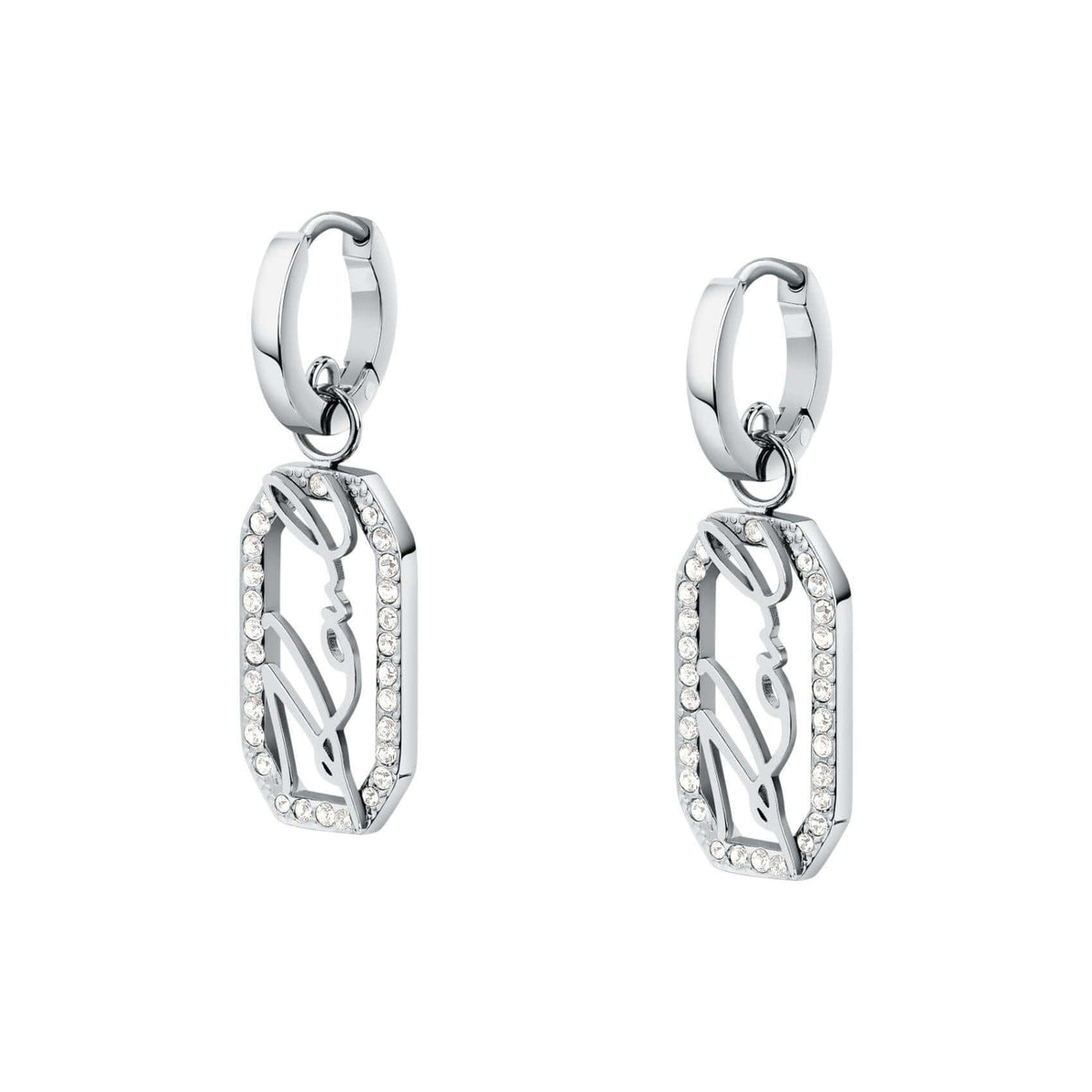 Γυναικεία σκουλαρίκια Karl Lagerfeld Crystals KLAYC46 σε διαγώνια λήψη από ανοξείδωτο ατσάλι σε ασημί χρώμα με ζιργκόν και λογότυπο.