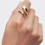 Γυναικείο δαχτυλίδι PDPAOLA AN01-D74 Orbit Ring κατασκευασμένο από ασήμι 925 επιχρυσωμένο-Φορεμένο κοντινο
