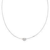 Λεπτομέρεια από το γυναικείο κολιέ Emporio Armani Sentimental EG3646040 με κρεμαστό καρδιά και λευκά ζιργκόν σε ασημί χρώμα.
