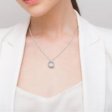 Ασημί κολιέ Tommy Hilfiger με στρογγυλό κρεμαστό φορεμένο στον λαιμό, 2780604.