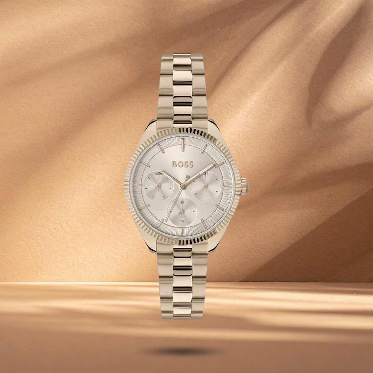 Γυναικείο ρολόι Boss Sage Sport 1502801 με σαμπανί μπρασελέ, σαμπανί καντράν 34mm, ημέρα και ημερομηνία