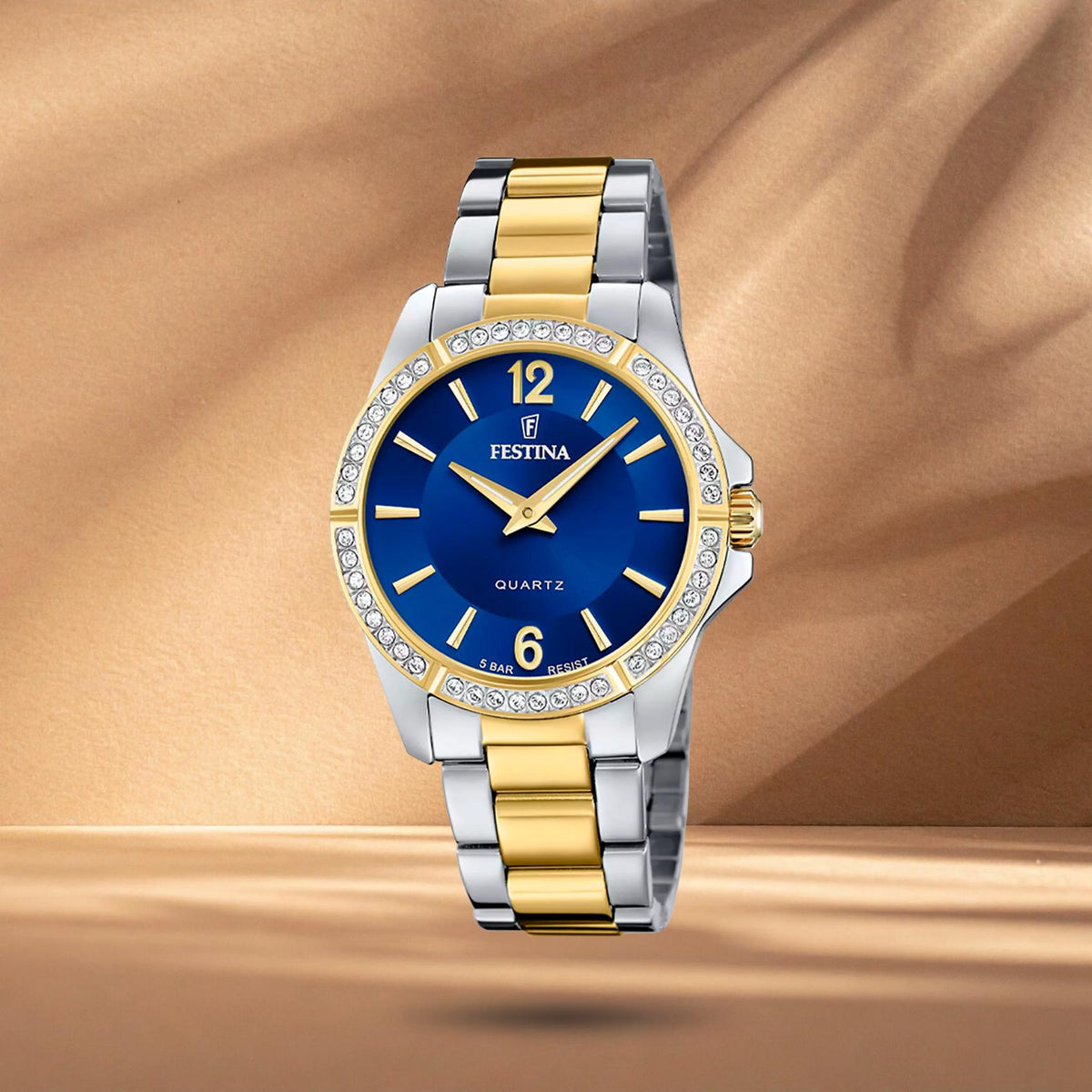Γυναικείο ρολόι Festina Boyfriend F20594/2 με ασημί-χρυσό μπρασελέ, μπλε καντράν 34.5mm με ζιργκόν