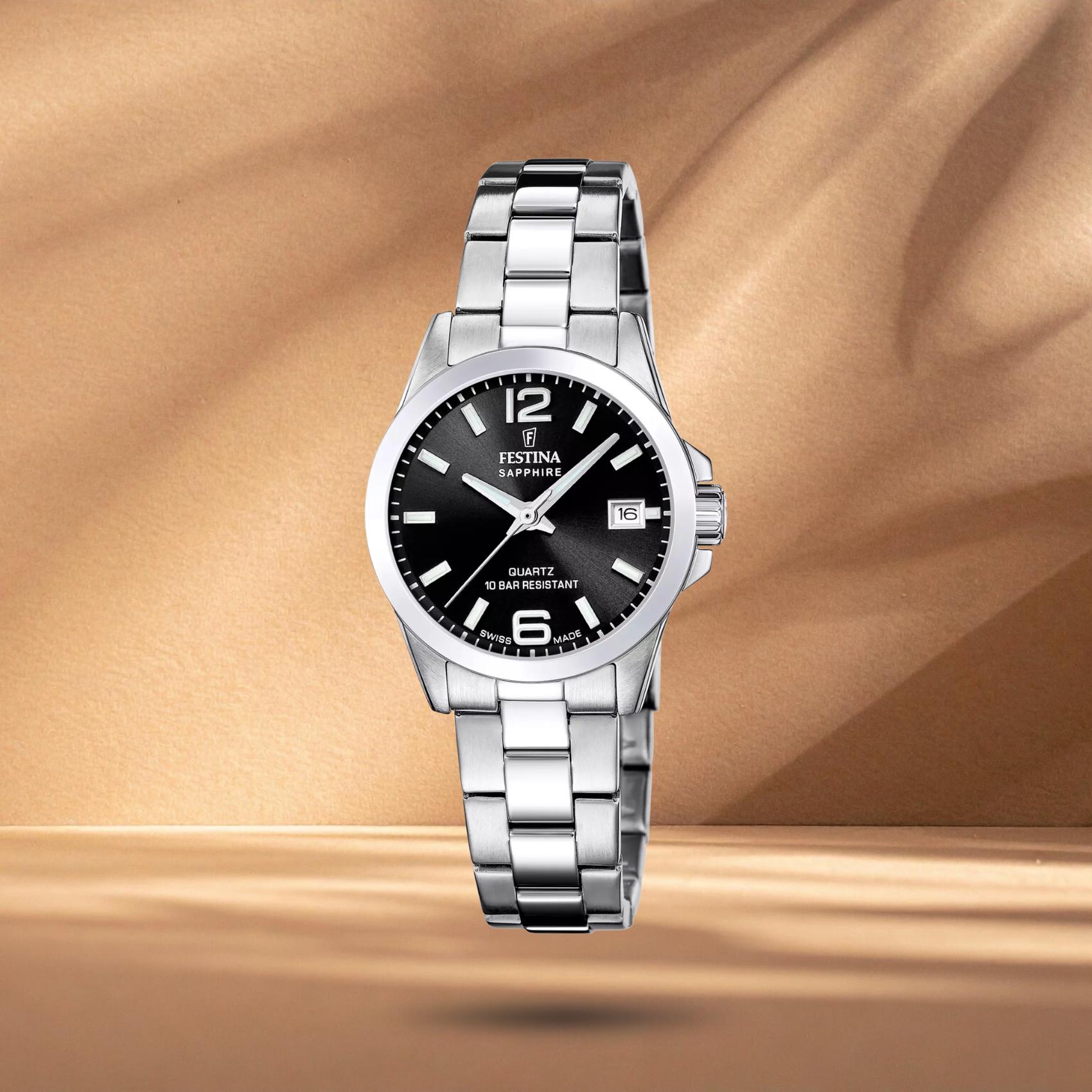 Γυναικείο ρολόι Festina Classics F20049/6 με ασημί μπρασελέ, μαύρο καντράν 29.5mm, ένδειξη ημερομηνίας