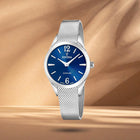 Γυναικείο Ρολόι Festina Grace F20076/3 Με Ασημί Μπρασελέ & Μπλε Καντράν
