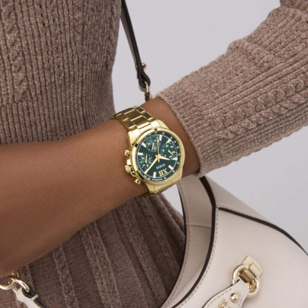 Ρολόι Guess Bailey GW0933L6 με Χρυσό Μπρασελέ