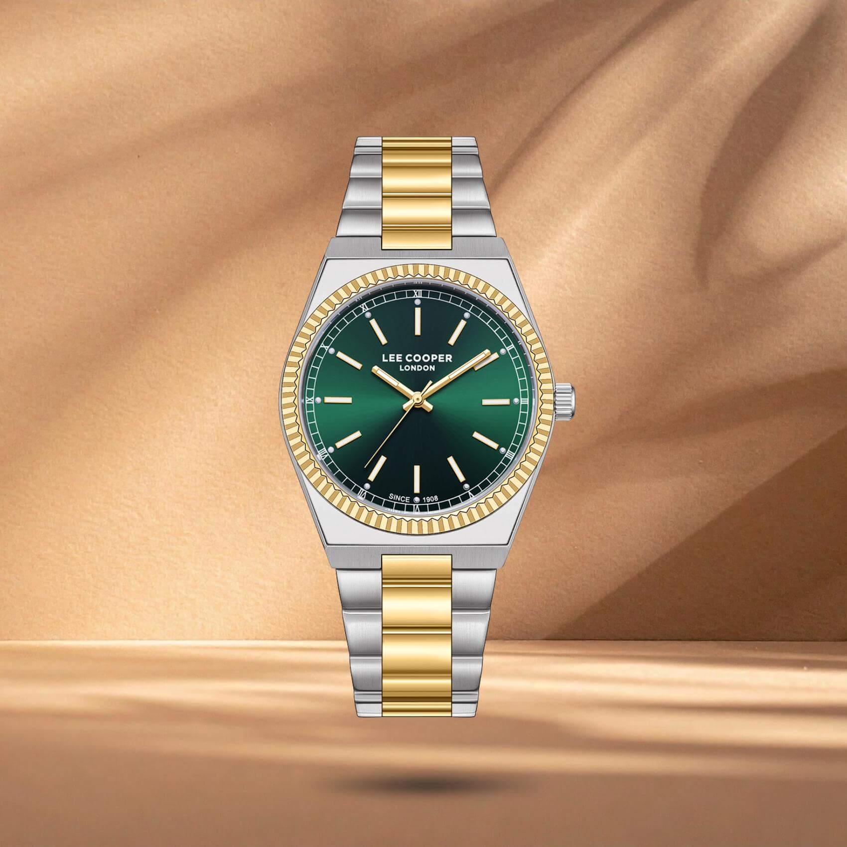 Γυναικείο ρολόι Lee Cooper Ladies LC08375.270 με χρυσούς δείκτες και κάσα 31 mm.