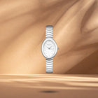 Γυναικείο Ρολόι Rosefield Ovale Silver OVWSSS-OV20 Με Ασημί Μπρασελέ & Λευκό Καντράν
