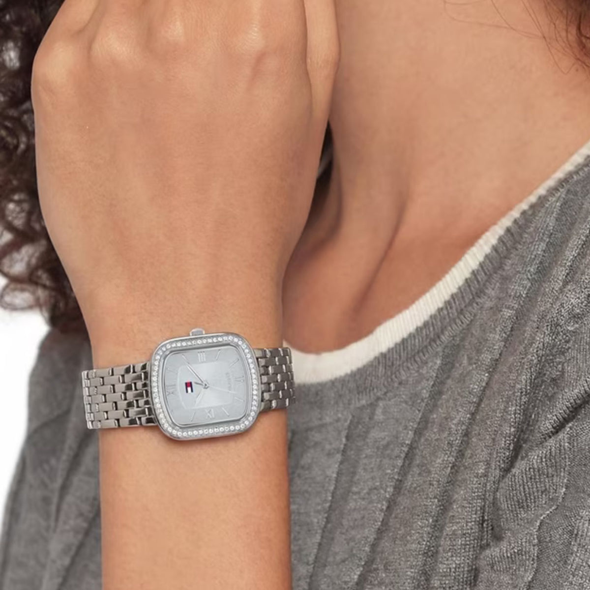 Γυναικείο Ρολόι Tommy Hilfiger Abby 1782921 Τετράγωνο Με Ασημί Μπρασελέ & Γκρι Καντράν