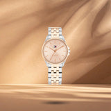 Γυναικείο ρολόι Tommy Hilfiger Jade 1782772 με ροζ χρυσό καντράν και δίχρωμο μπρασελέ.