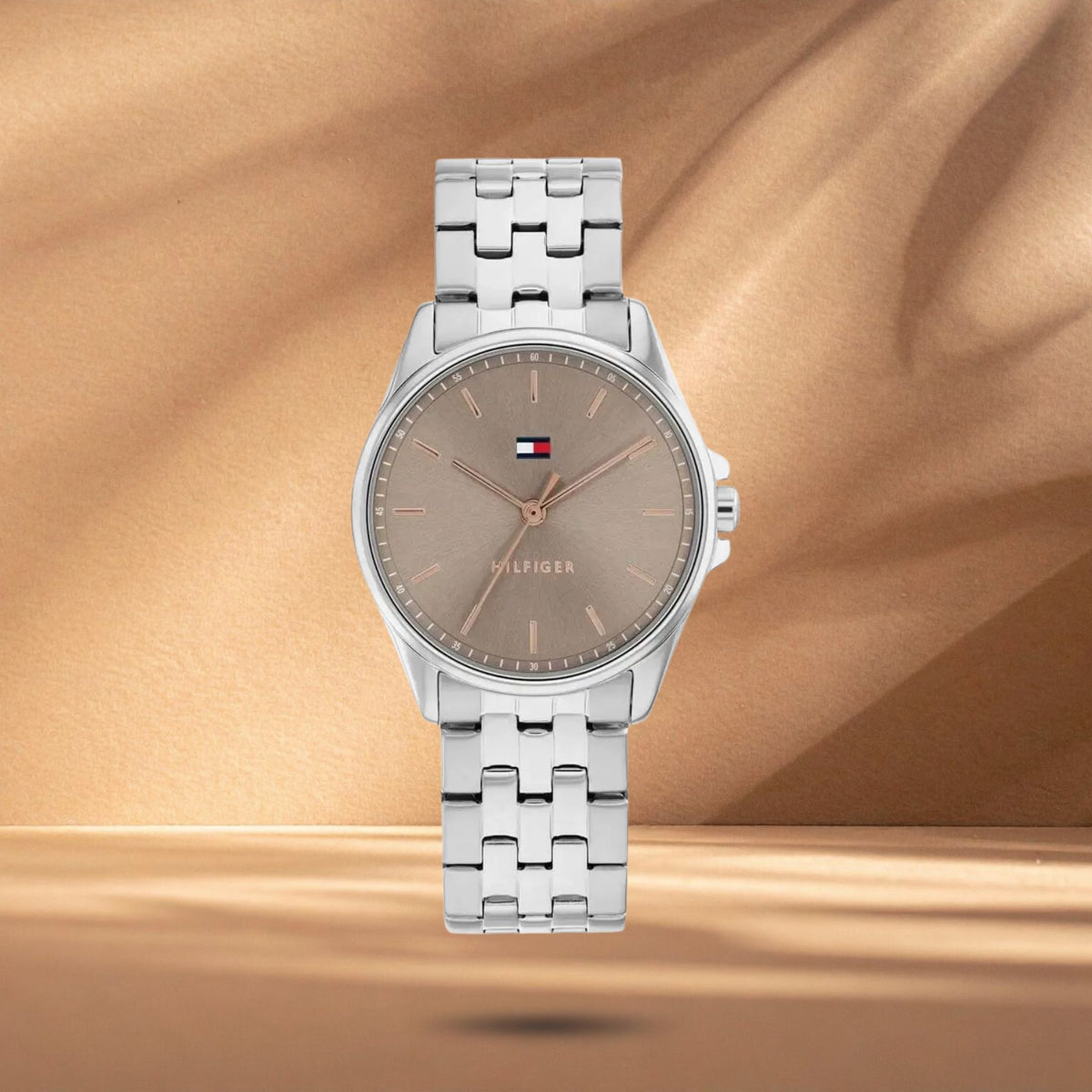 Γυναικείο ρολόι Tommy Hilfiger Jade 1782801 με ασημί μπρασελέ, καφέ καντράν 30mm