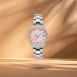 Γυναικείο ρολόι Vogue Reina Mini 2020614385 με ροζ καντράν 27mm και ασημί ατσάλινο μπρασελέ με ένδειξη ημερομηνίας.