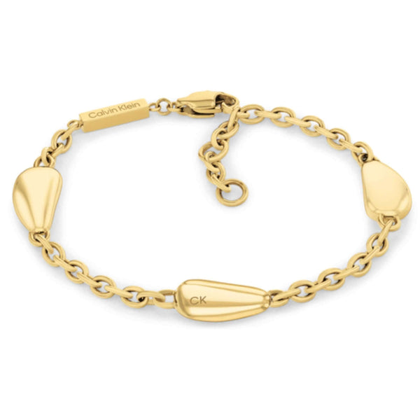 Γυναικείο βραχιόλι Calvin Klein 35000604 σε χρυσό χρώμα από ανοξείδωτο ατσάλι με στοιχεία από το λογότυπο της εταιρίας.