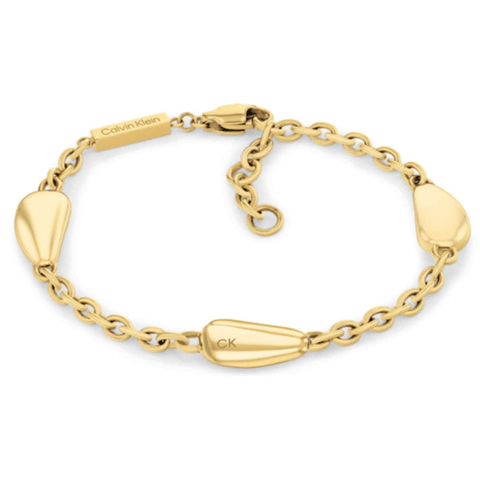 Γυναικείο βραχιόλι Calvin Klein 35000604 σε χρυσό χρώμα από ανοξείδωτο ατσάλι με στοιχεία από το λογότυπο της εταιρίας.