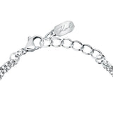 Κούμπωμα από το γυναικείο βραχιόλι Karl Lagerfeld Crystals KLAYC33 με ρυθμιζόμενο μήκος από 16 έως 19 cm.