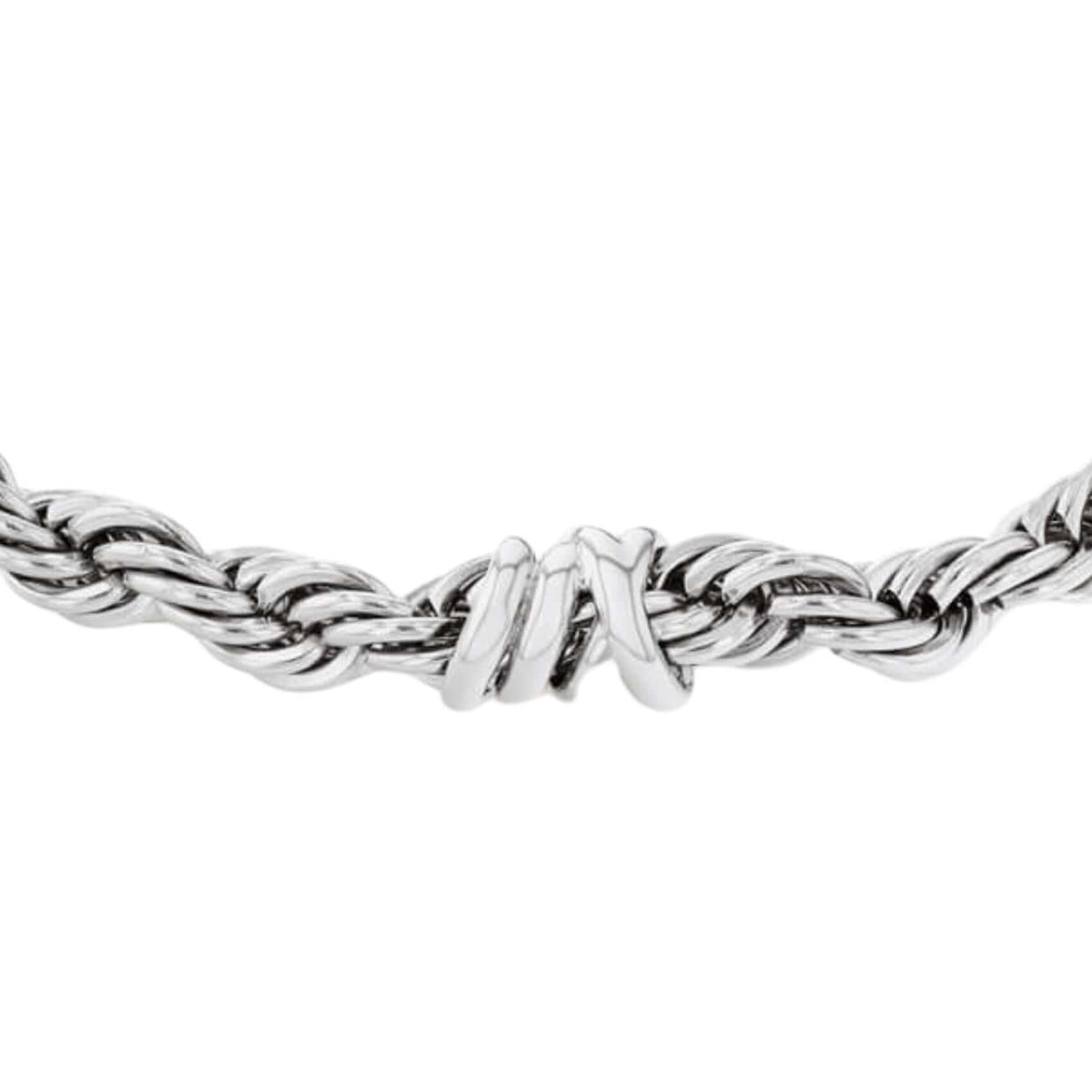 Λεπτομέρεια από το γυναικείο βραχιόλι Tommy Hilfiger 2781025 με twisted rope υφή σε ασημί χρώμα.
