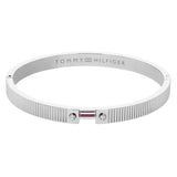 Γυναικείο βραχιόλι Tommy Hilfiger Stripes 2781047 από ανοξείδωτο ατσάλι σε ασημί χρώμα με πέτρες και τρίχρωμο στοιχείο.
