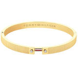 Γυναικείο βραχιόλι Tommy Hilfiger Stripes 2781048 από ανοξείδωτο ατσάλι σε χρυσό χρώμα με πέτρες και τρίχρωμο στοιχείο.