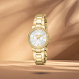 Just Cavalli JC1L378M0045 γυναικείο ρολόι με χρυσό ατσάλινο μπρασελέ, ασημί καντράν διαμέτρου 30mm, λαμπερά ζιργκόν και στεφάνι με φίδια.