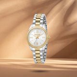 Just Cavalli JC1L388M0095 γυναικείο ρολόι με δίχρωμο ατσάλινο μπρασελέ σε ασημί-χρυσό χρώμα, ασημί καντράν διαμέτρου 30mm και λαμπερά ζιργκόν.