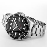 Καταδυτικό ρολόι Roamer Pro Diver 200 969845-41-85-20 με ασημί ατσάλινο μπρασελέ και μαύρο καντράν 43mm.