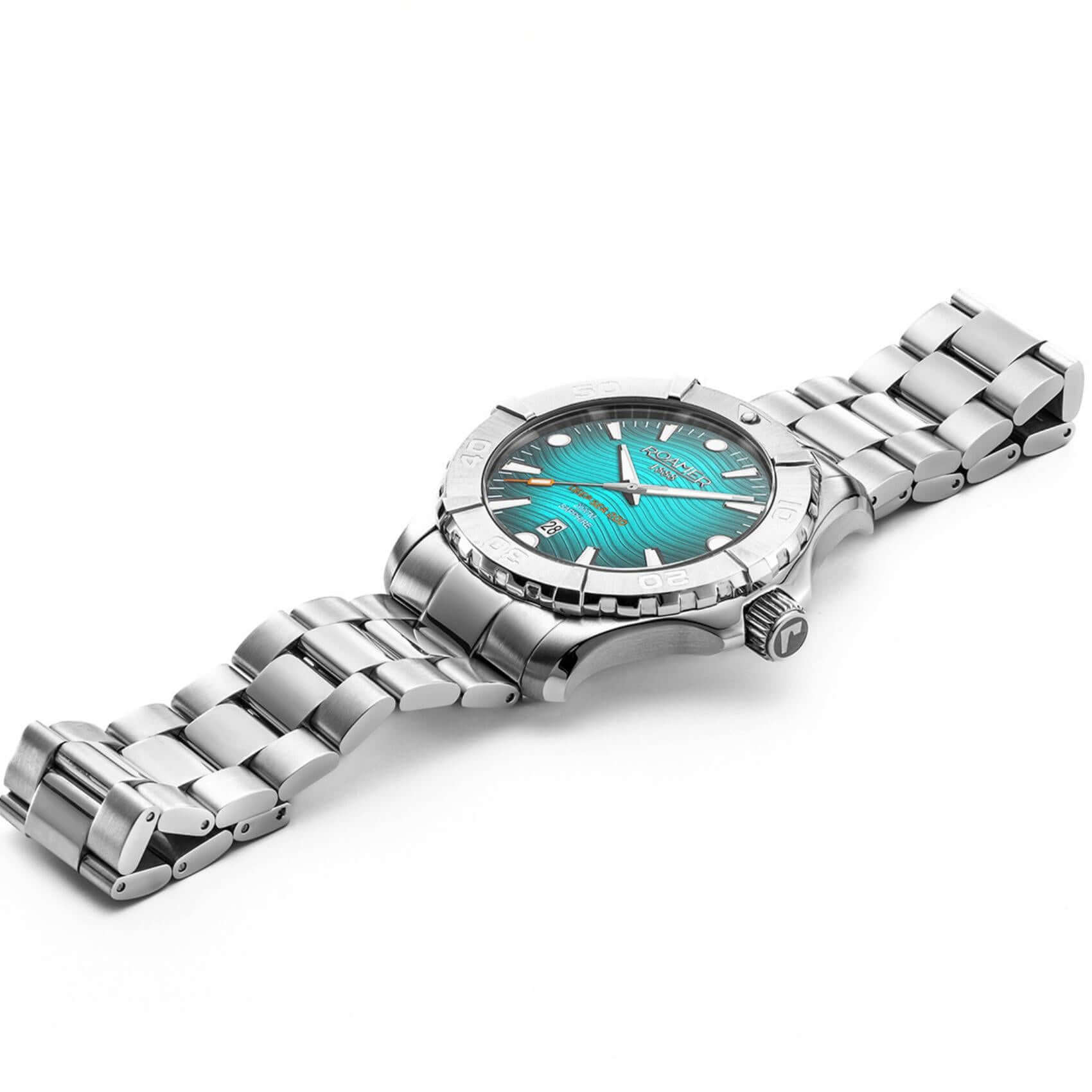 Καταδυτικό ρολόι Roamer Deep Sea 200 860833-41-05-70 με ασημί ατσάλινο μπρασελέ και τιρκουάζ καντράν 43mm.