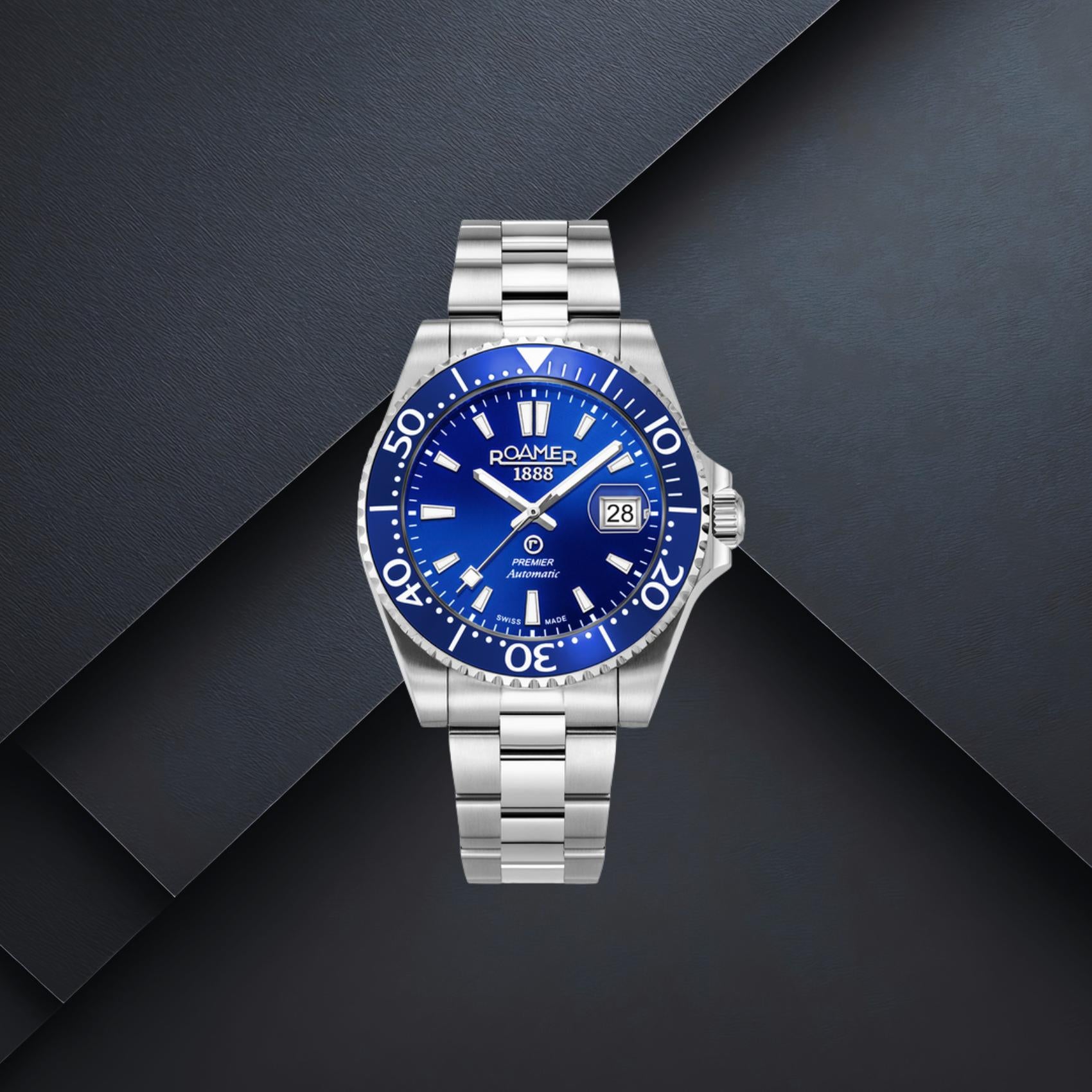 Καταδυτικό ανδρικό ρολόι Roamer Premier 986983-41-45-21 με ασημί μπρασελέ, μπλε καντράν 42mm, ένδειξη ημερομηνίας