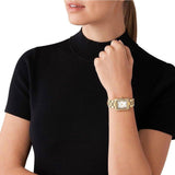 Τετράγωνο γυναικείο ρολόι Michael Kors Emery MK4640 με χρυσό ατσάλινο μπρασελέ και άσπρο καντράν 33mm με ζιργκόν.