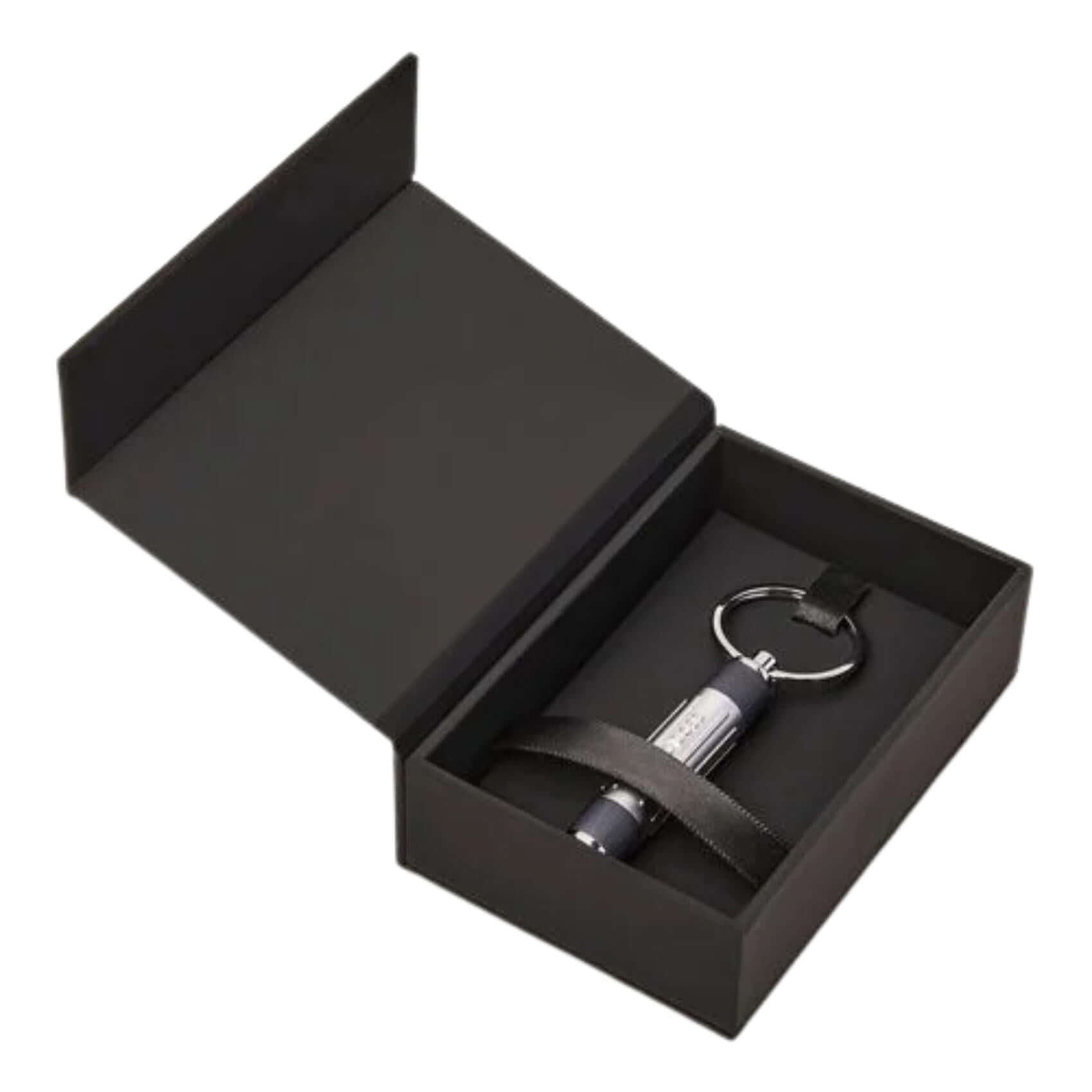 Κουτί συσκευασίας του μπρελόκ HUGO BOSS HAK306D