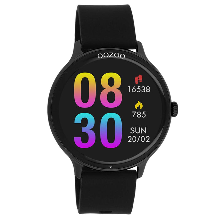 Smartwatch Oozoo Q00134 με μαύρο καουτσούκ λουράκι, οθόνη διάμετρου 45mm με λειτουργίες μέτρησης θερμιδών, βημάτων, καρδιακών παλμών και σύνδεση σε κινητό με bluetooth.