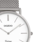 Ρολόι Oozoo Vintage C9902 Με Ασημί Μπρασελέ & Άσπρο Καντράν