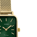 Τετράγωνο ρολόι Oozoo Vintage C10975 με χρυσό ατσάλινο μπρασελέ,πράσινο καντράν 26x21mm και μηχανισμό μπαταρίας quartz.